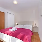 Gravic Apartament *