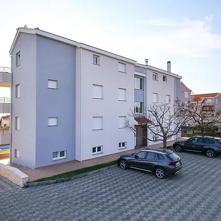 Apartment Gravic